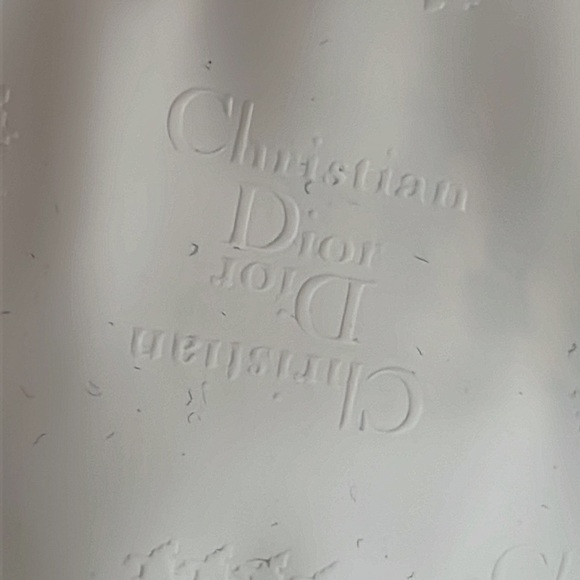 Christian Dior Cosmetic Pouch - Picture 8 of 9